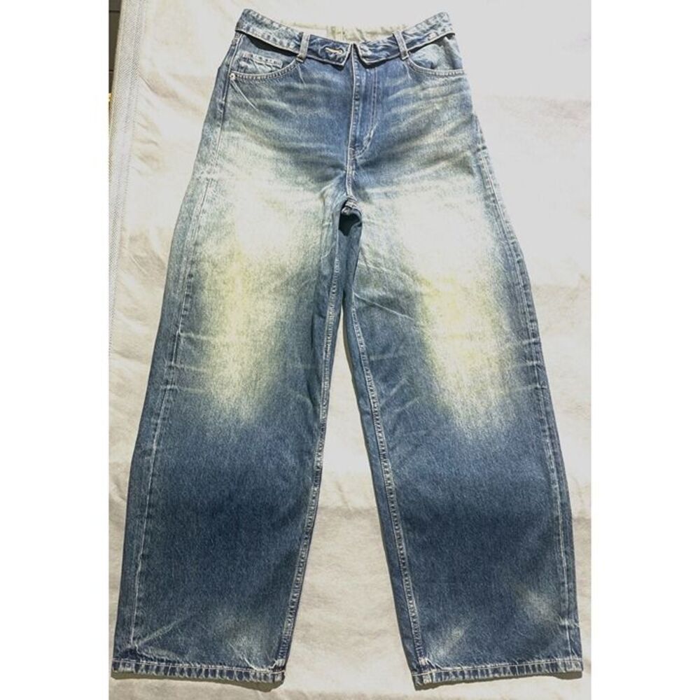 Zara Womens High-Waisted Relaxed Fit Vintage Wash Denim Jeans Size 4